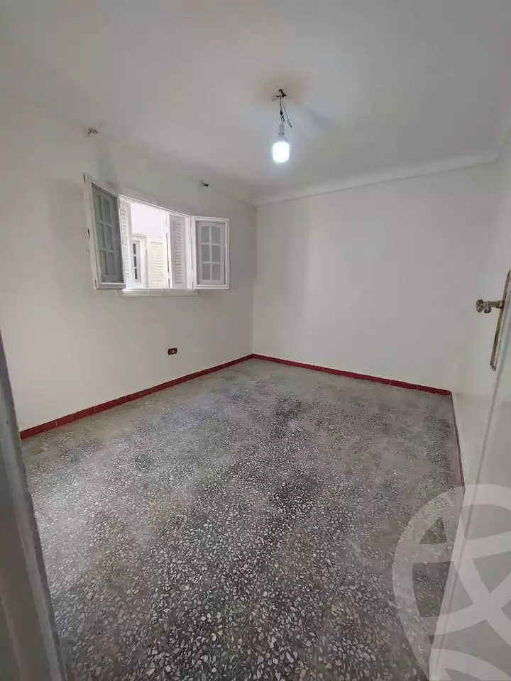 https://aqarmap.com.eg/en/listing/6609126-for-sale-alexandria-lsywf-el-falki