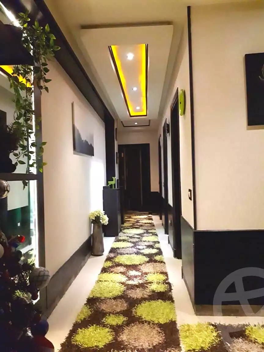 https://aqarmap.com.eg/ar/listing/6609530-for-rent-cairo-6th-of-october-el-ahyaa-neighborhood-2nd-divided-from-al-kafrawei-st