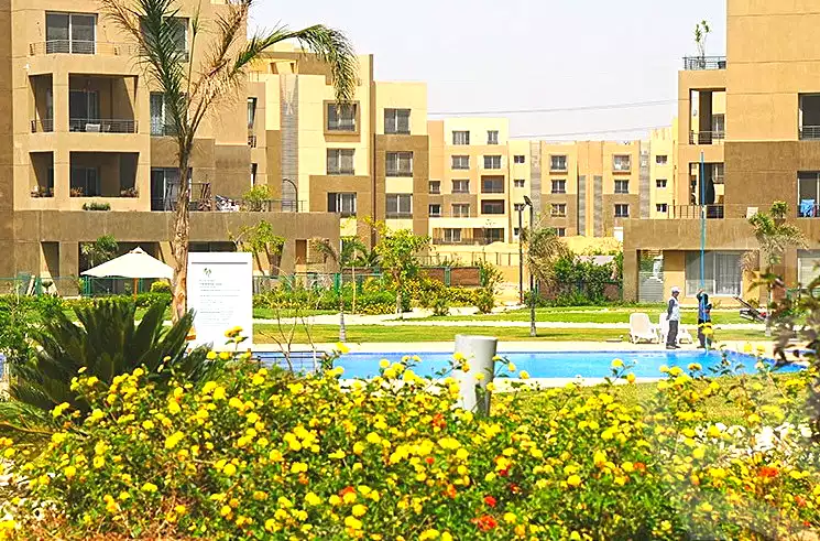 https://aqarmap.com.eg/ar/listing/6610476-for-sale-cairo-6th-of-october-compounds-palm-parks
