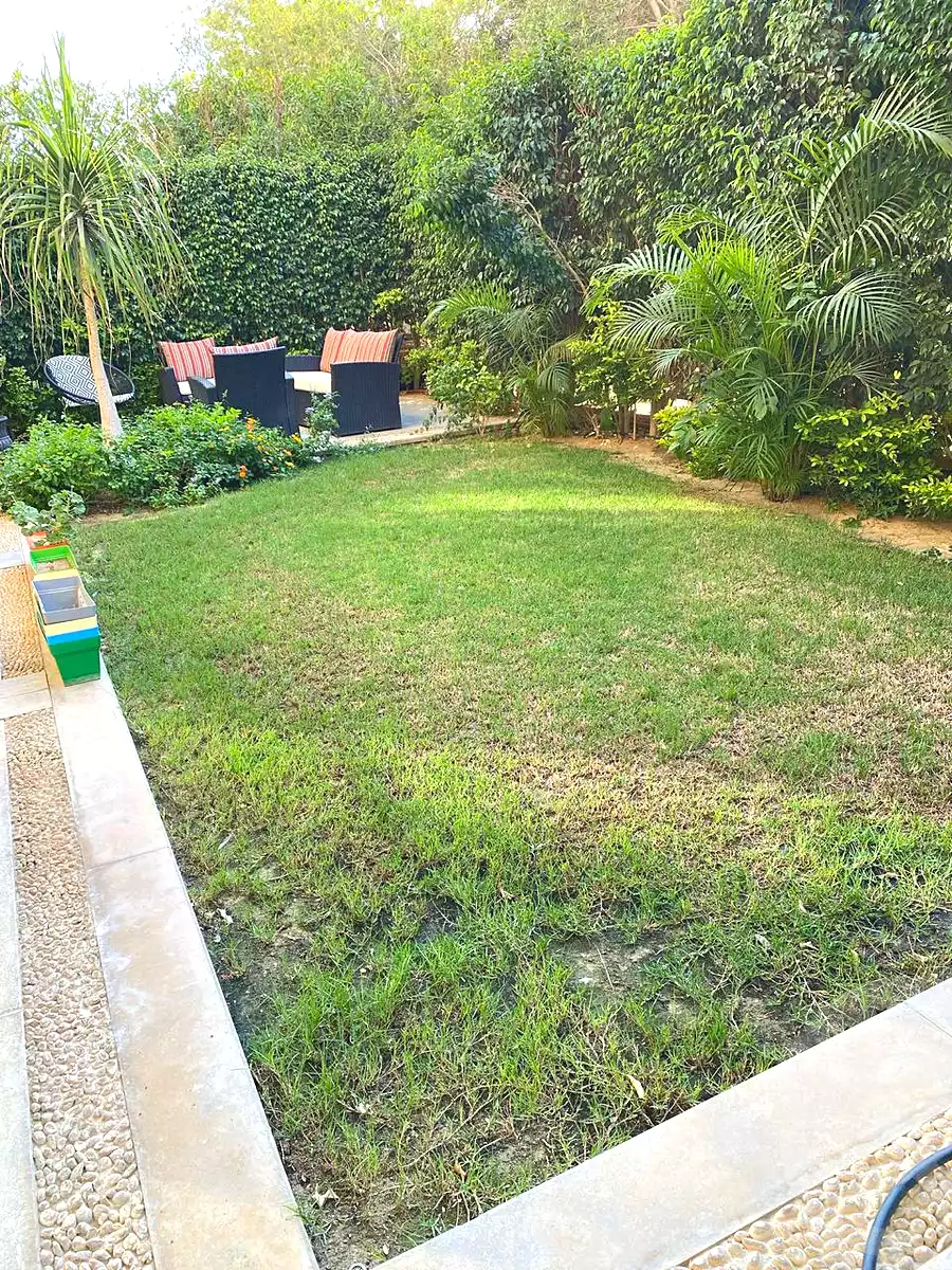 https://aqarmap.com.eg/ar/listing/6610725-for-rent-cairo-new-cairo-compounds-eastown-spectrum-eastown-compound