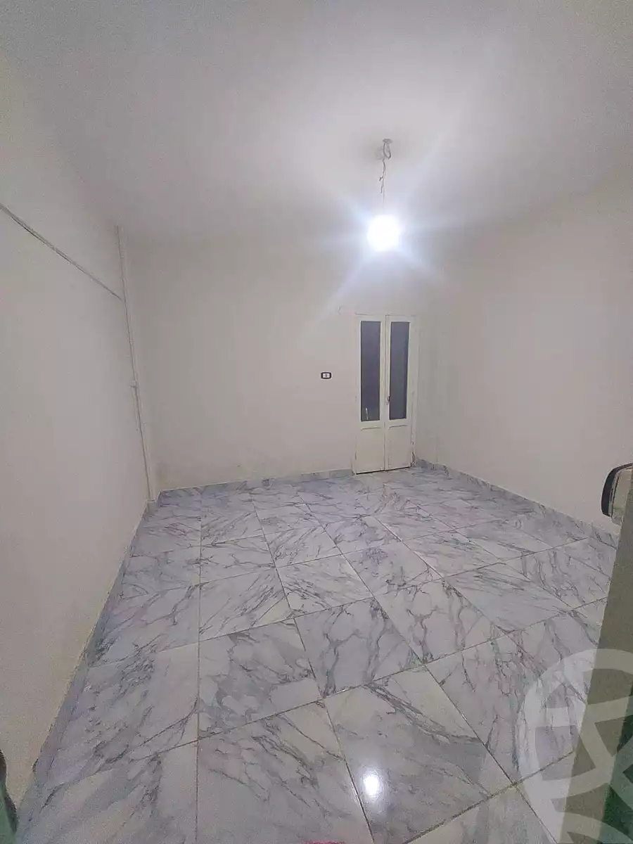 https://aqarmap.com.eg/ar/listing/6611331-for-rent-cairo-helwan-mnshy-yn-hlwn-rael-st