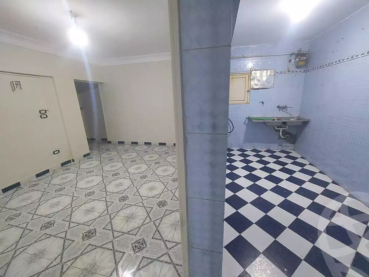 https://aqarmap.com.eg/ar/listing/6611331-for-rent-cairo-helwan-mnshy-yn-hlwn-rael-st