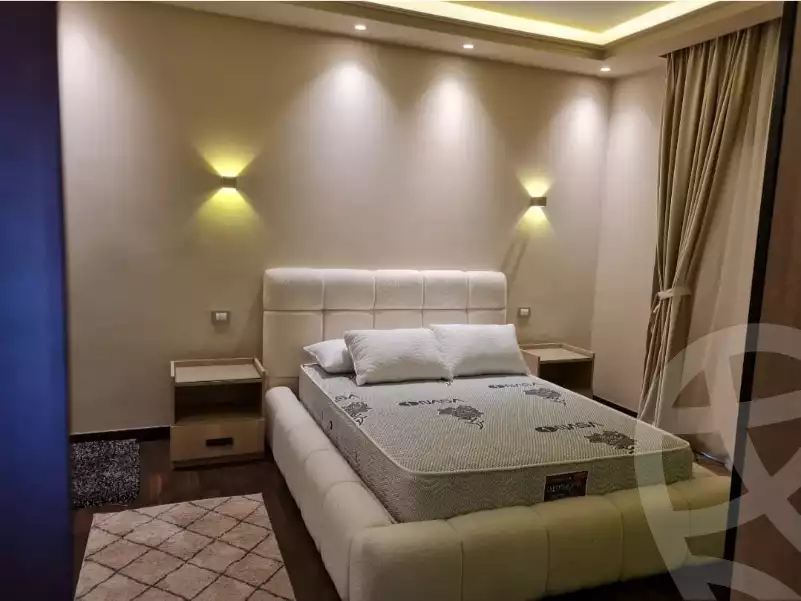 https://aqarmap.com.eg/en/listing/6611447-for-rent-cairo-new-cairo-compounds-hyde-park-centre-ville-hyde-park