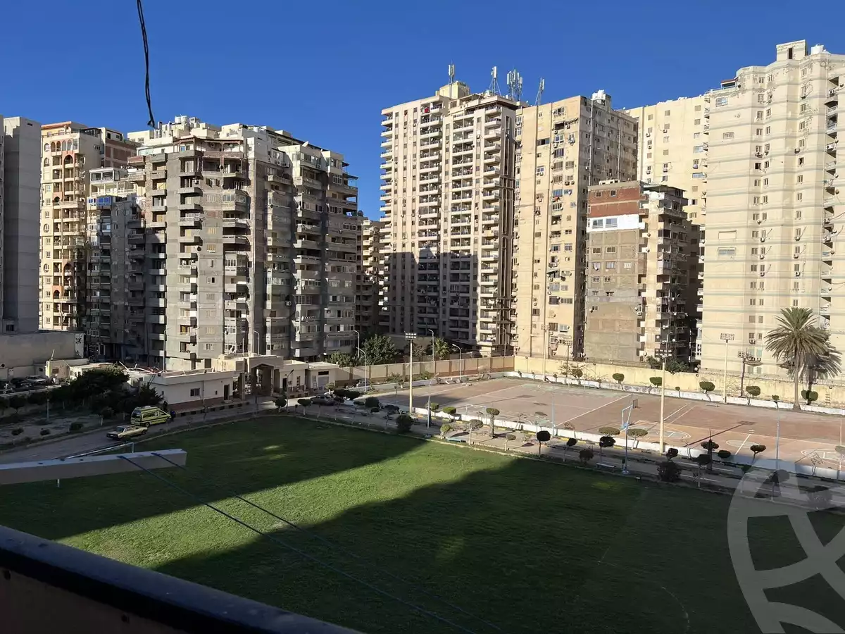 https://aqarmap.com.eg/ar/listing/6611513-for-sale-alexandria-el-asafra-l-sfr-qbly-el-geish-rd