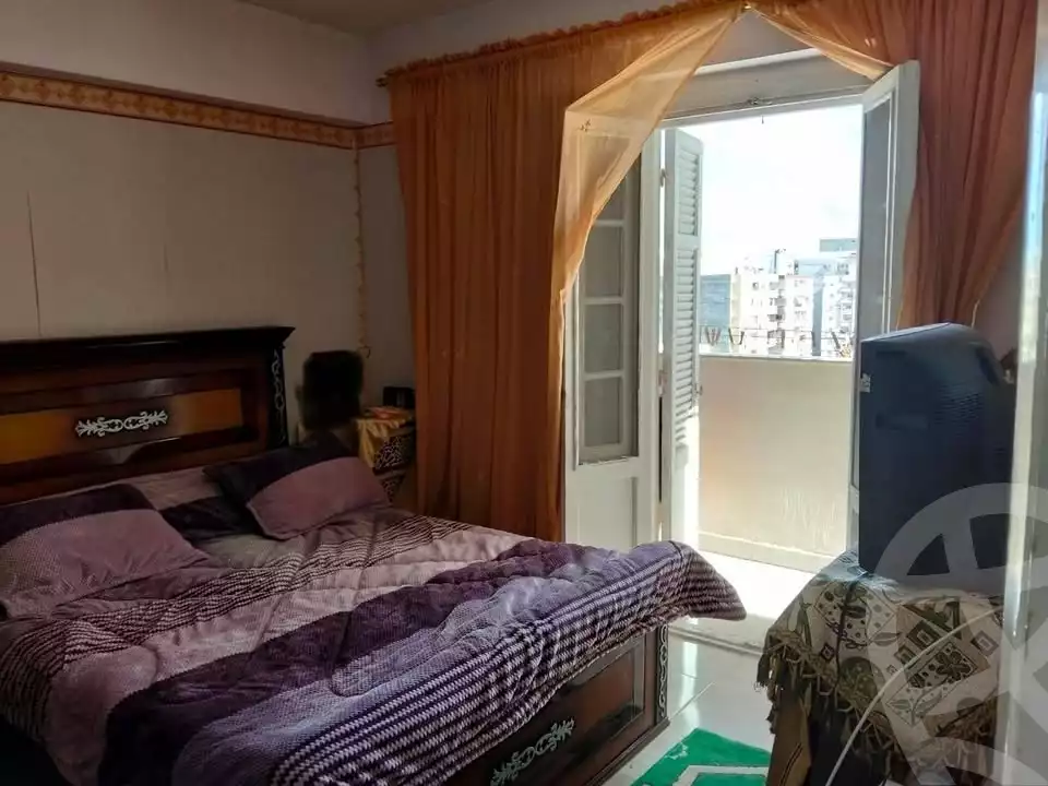 https://aqarmap.com.eg/en/listing/6612170-for-sale-alexandria-moharram-bey-el-zaher-st
