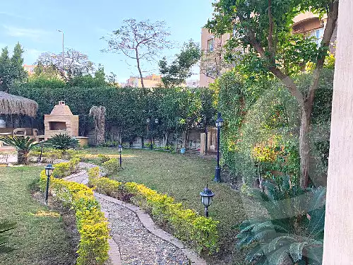 https://aqarmap.com.eg/en/listing/6613023-for-sale-cairo-new-cairo-compounds-mena-residence