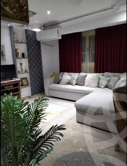 https://aqarmap.com.eg/ar/listing/6613422-for-sale-cairo-helwan-zou-el-fekar-basha-st