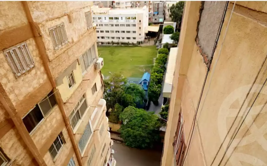 https://aqarmap.com.eg/ar/listing/6613468-for-sale-alexandria-ganaklis