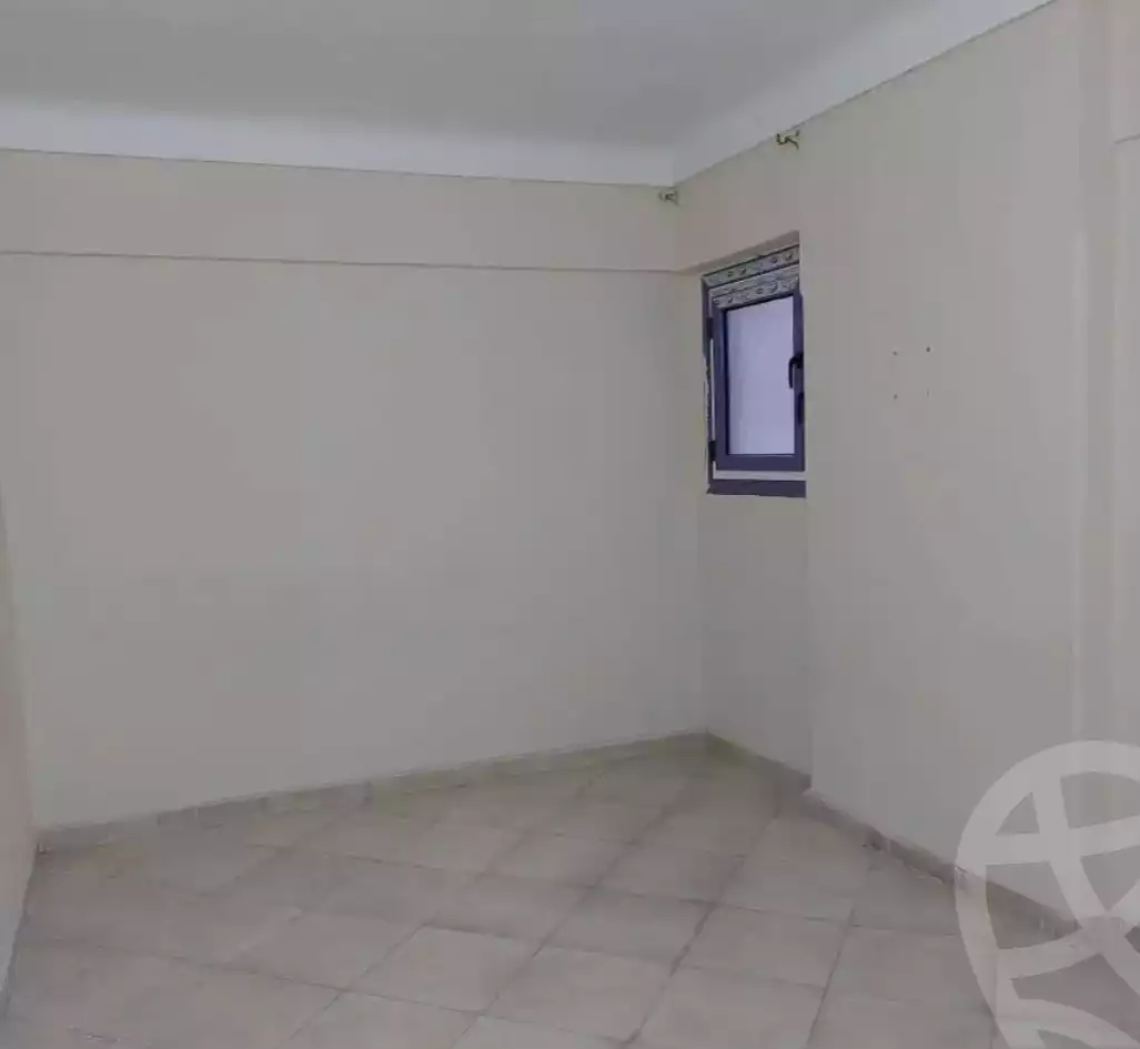 https://aqarmap.com.eg/ar/listing/6614084-for-sale-alexandria-el-asafra-l-sfr-qbly