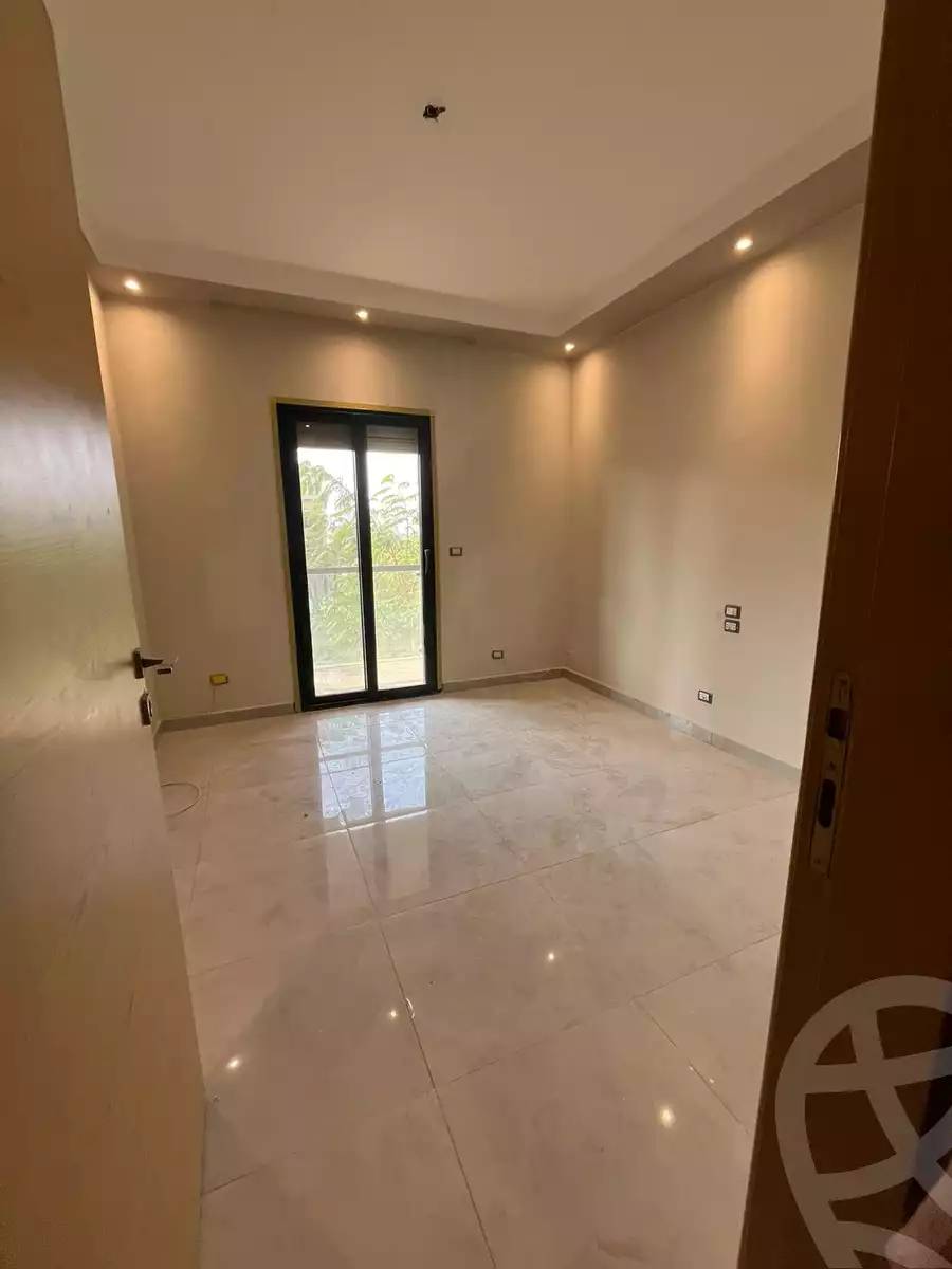 https://aqarmap.com.eg/ar/listing/6614522-for-rent-cairo-new-cairo-compounds-villette-vy-ryzydns-villette