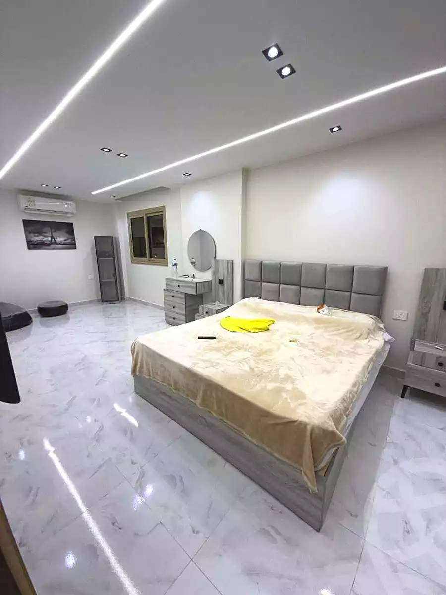 https://aqarmap.com.eg/ar/listing/6614582-for-sale-cairo-mokattam-lhdb-l-ly-shr-krym-bnwn