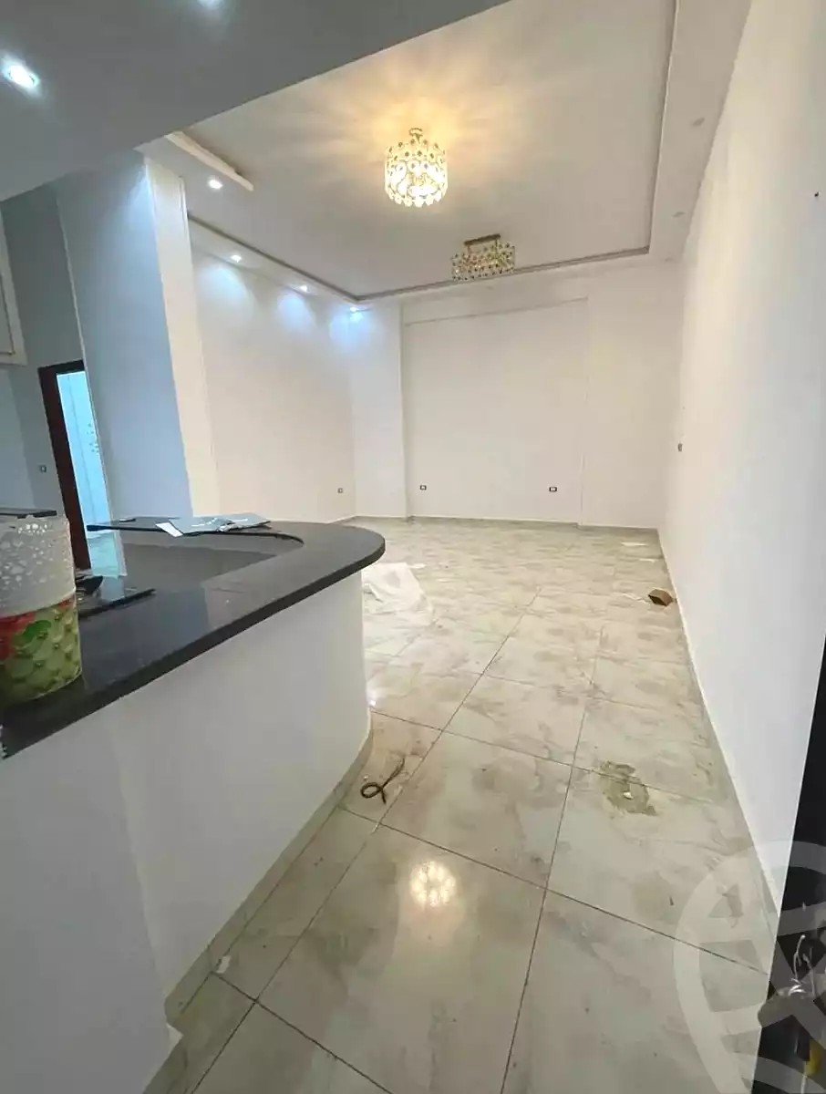 https://aqarmap.com.eg/ar/listing/6615805-for-sale-alexandria-l-jmy-lbytsh-bianchiii-el-arbaeen-st