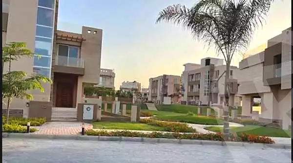 https://aqarmap.com.eg/ar/listing/6615888-for-sale-cairo-6th-of-october-compounds-rayos