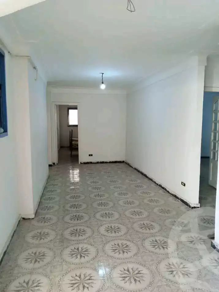 https://aqarmap.com.eg/ar/listing/6615892-for-sale-alexandria-el-asafra-l-sfr-bhry-edrees-st