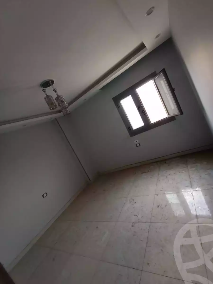 https://aqarmap.com.eg/en/listing/6615978-for-sale-cairo-helwan-mohamed-sayed-ahmed-st