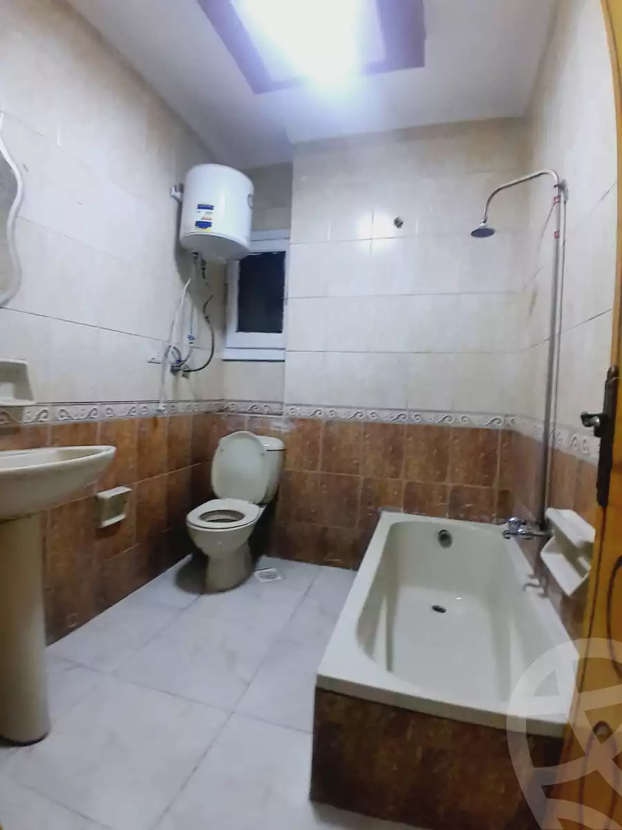 https://aqarmap.com.eg/ar/listing/6616905-for-sale-alexandria-el-asafra-l-sfr-bhry