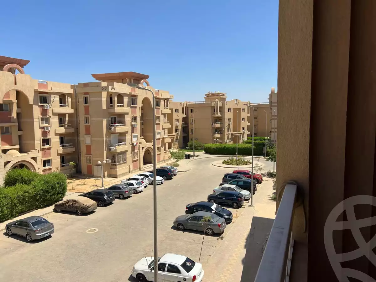 https://aqarmap.com.eg/en/listing/6617401-for-sale-cairo-el-sheikh-zayed-city-compounds-hadayek-el-mohandiseen