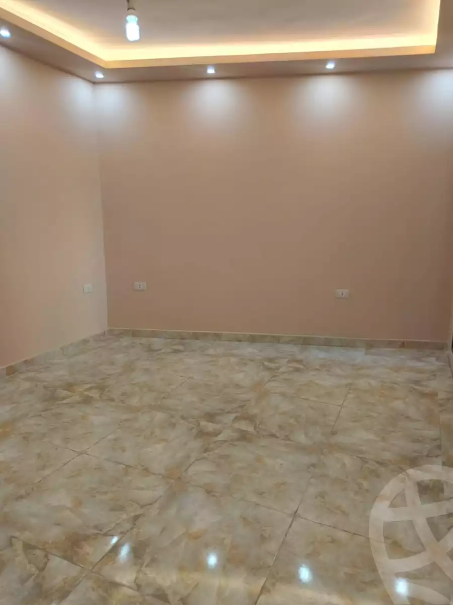 https://aqarmap.com.eg/ar/listing/6619605-for-sale-alexandria-miami-el-gaish-rd-st