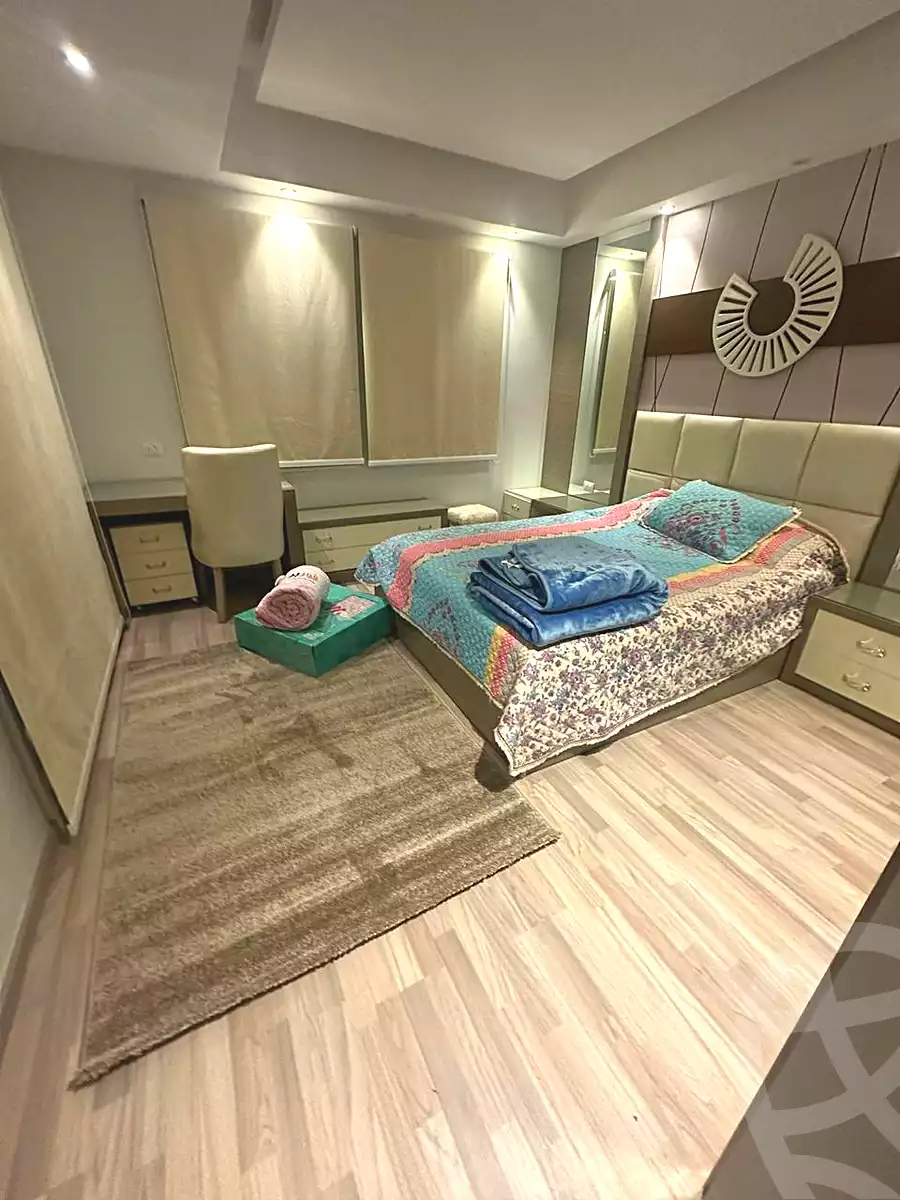 https://aqarmap.com.eg/en/listing/6620457-for-sale-cairo-6th-of-october-compounds-ray-west-mall-rayhana