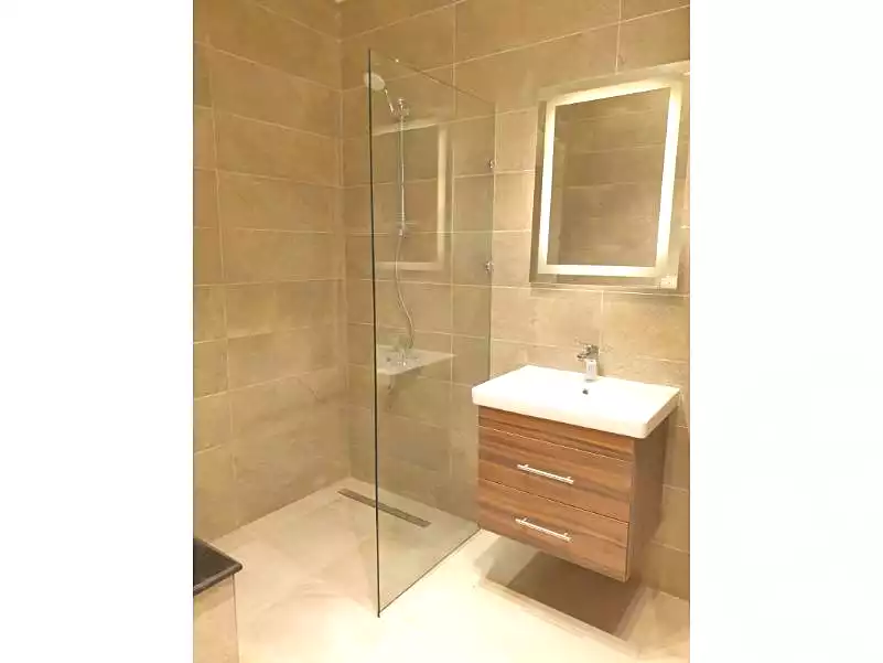https://aqarmap.com.eg/en/listing/6621321-for-rent-cairo-new-cairo-compounds-mountain-view-hyde-park