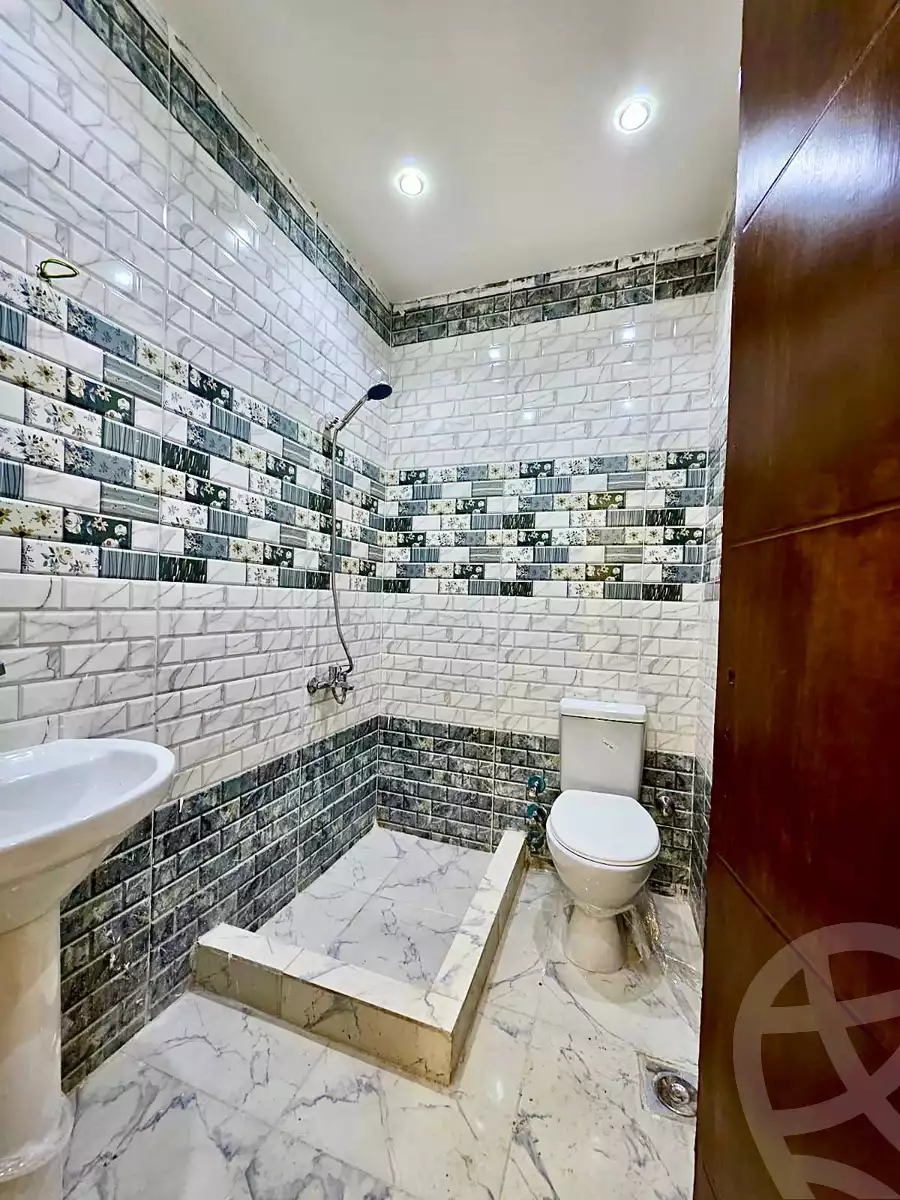 https://aqarmap.com.eg/ar/listing/6622975-for-sale-alexandria-el-mandara-abd-el-haleem-mahmoud-st