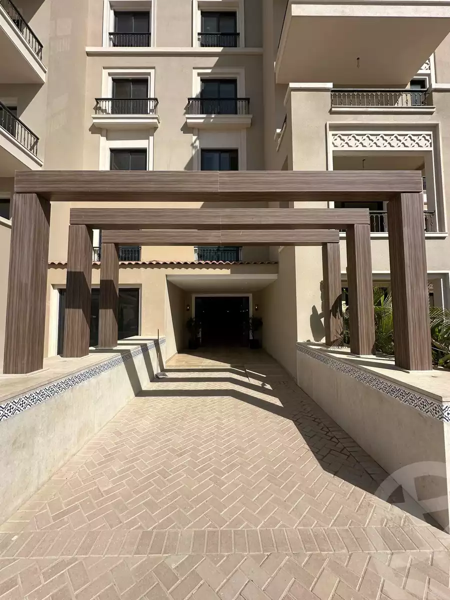 https://aqarmap.com.eg/ar/listing/6625037-for-rent-cairo-el-sheikh-zayed-city-compounds-kmbwnd-fyldj-wyst-dr-llttwyr