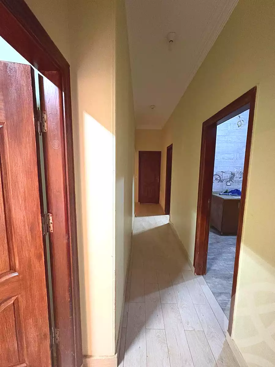 https://aqarmap.com.eg/ar/listing/6625113-for-sale-cairo-6th-of-october-el-ahyaa-neighborhood-4th