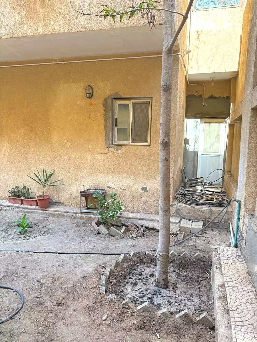 https://aqarmap.com.eg/ar/listing/6625113-for-sale-cairo-6th-of-october-el-ahyaa-neighborhood-4th