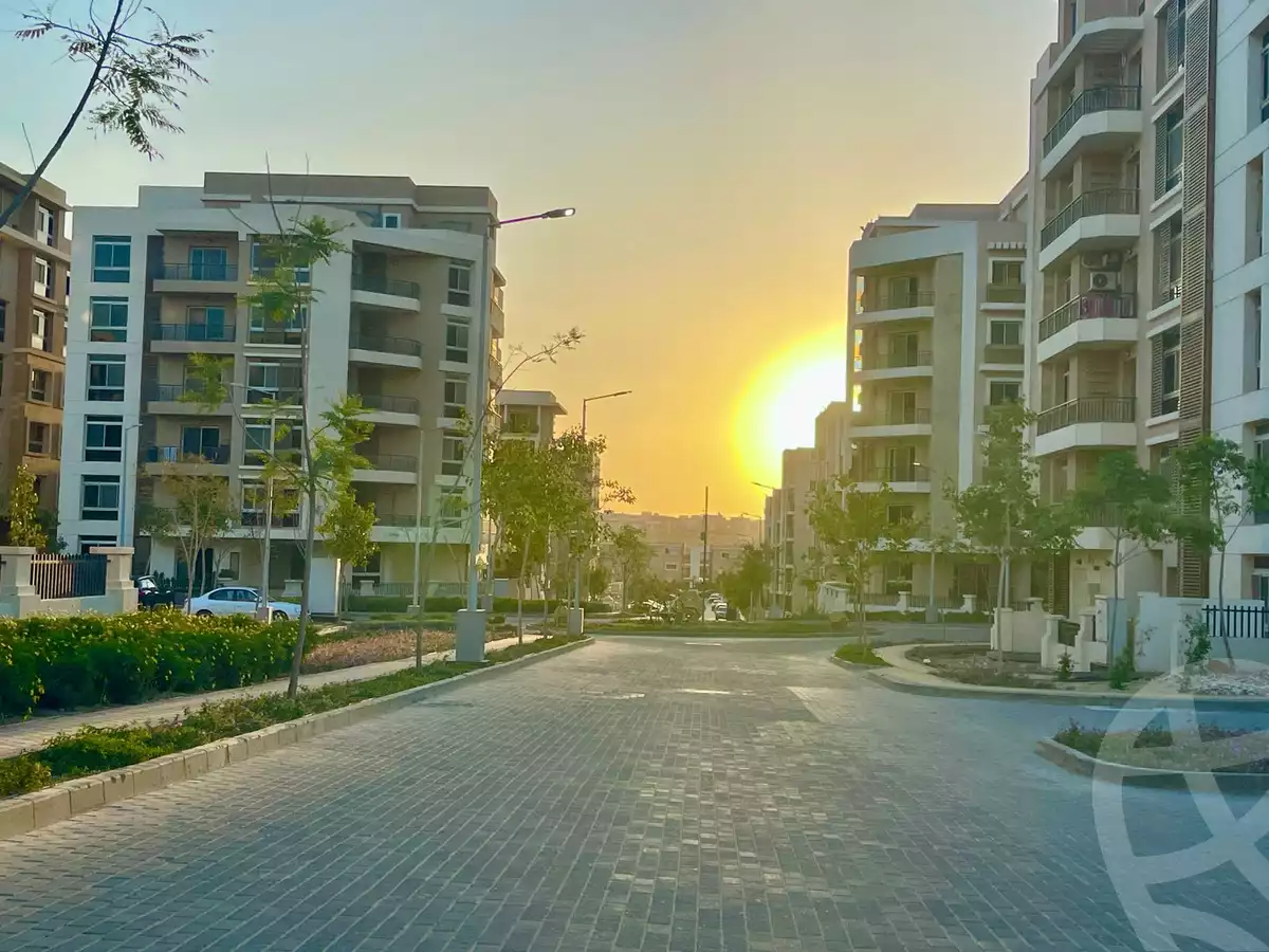 https://aqarmap.com.eg/ar/listing/6625311-for-sale-cairo-new-cairo-compounds-tag-city-lake-park-taj-city