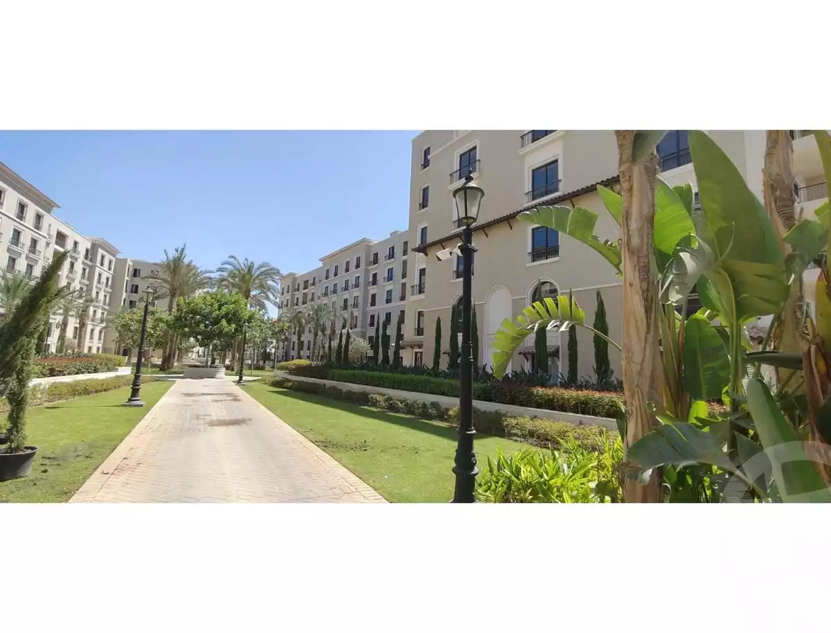 https://aqarmap.com.eg/ar/listing/6625372-for-sale-cairo-el-sheikh-zayed-city-compounds-kmbwnd-fyldj-wyst-dr-llttwyr