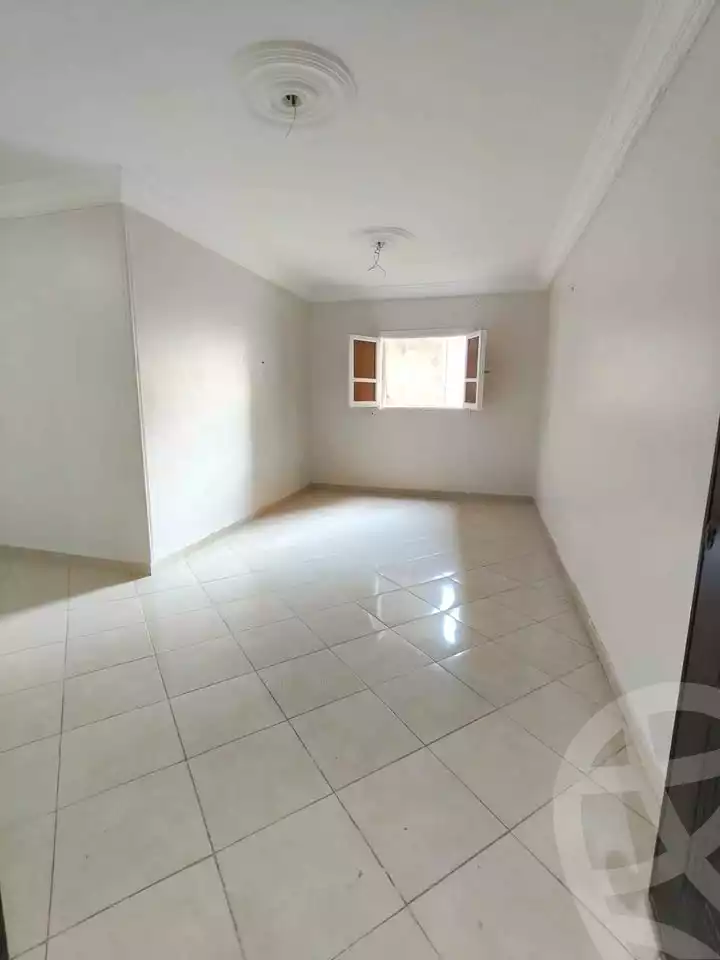 https://aqarmap.com.eg/ar/listing/6625411-for-sale-alexandria-el-asafra-l-sfr-bhry