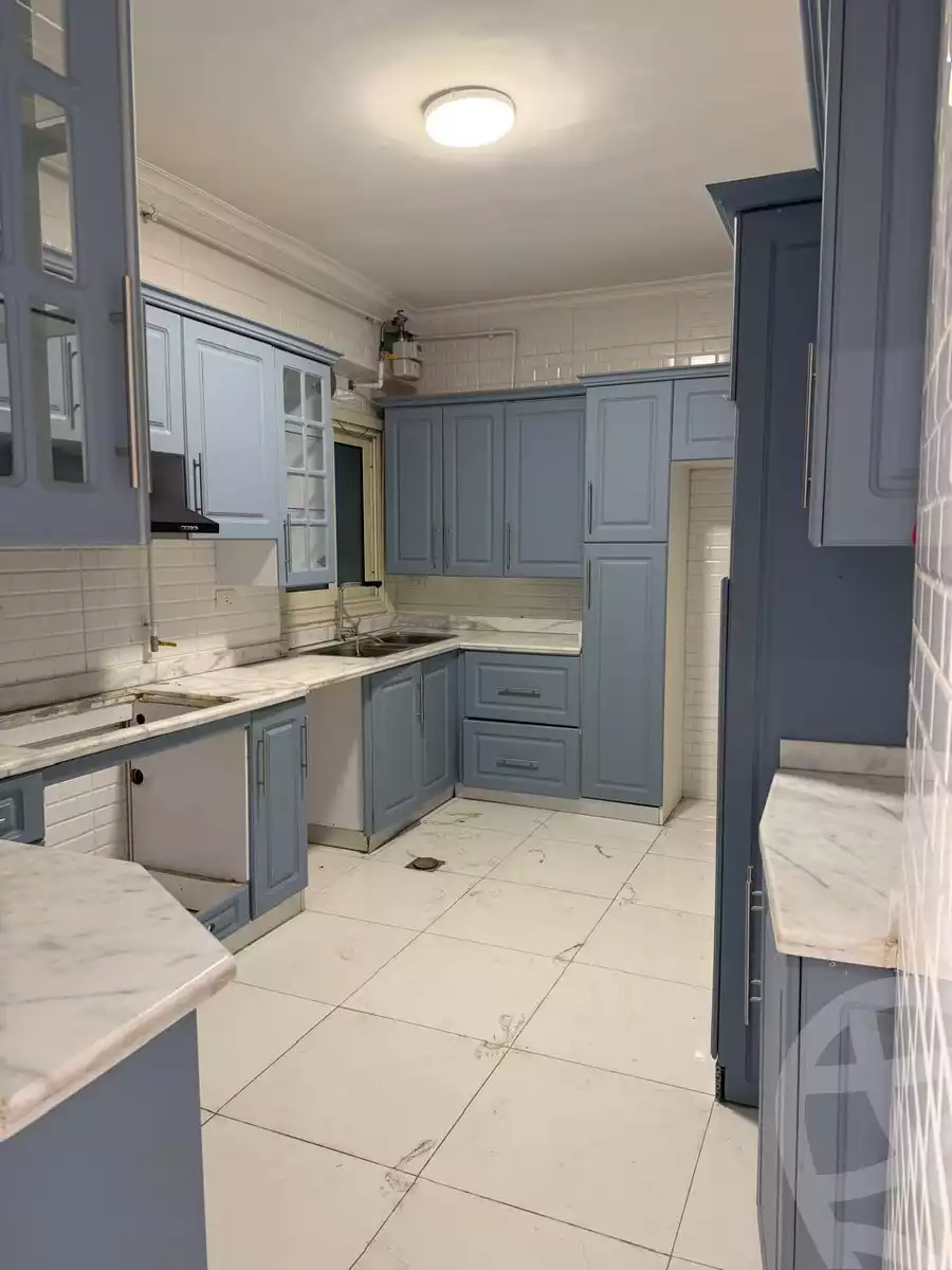 https://aqarmap.com.eg/ar/listing/6625833-for-sale-cairo-el-maadi-sarayat-el-maadi-street-256