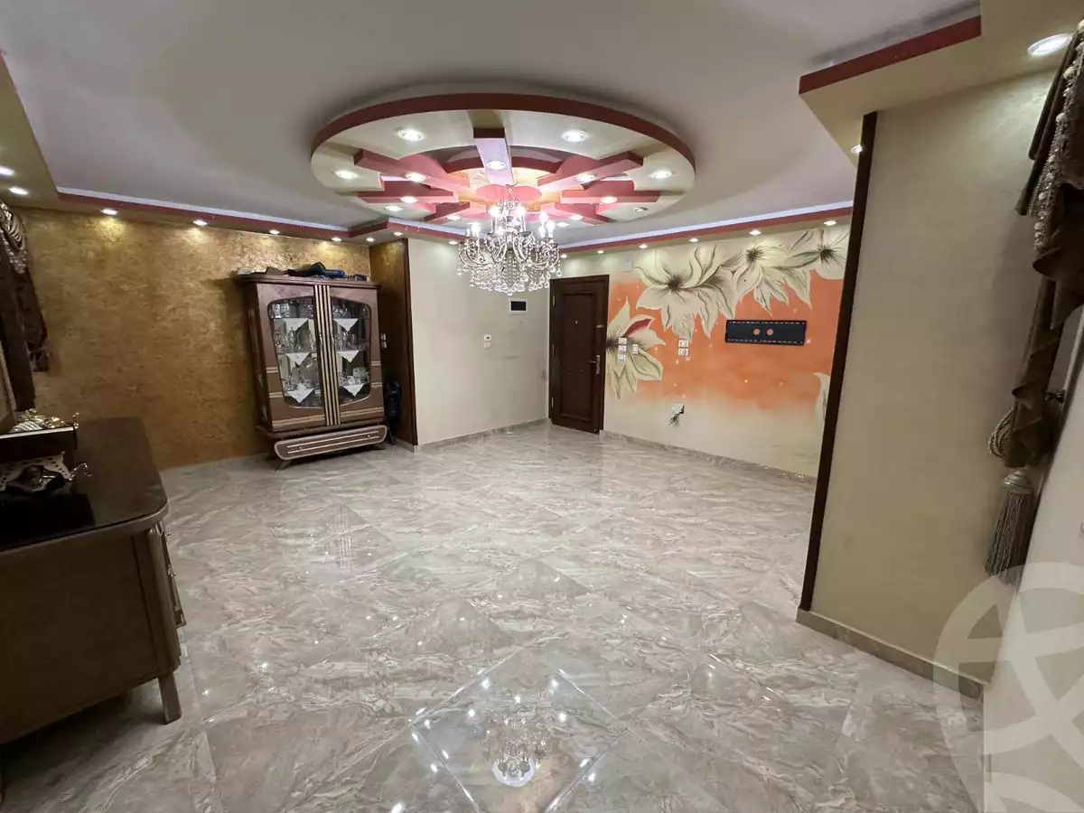 https://aqarmap.com.eg/en/listing/6625959-for-sale-suez-el-arebaaen-nile-street