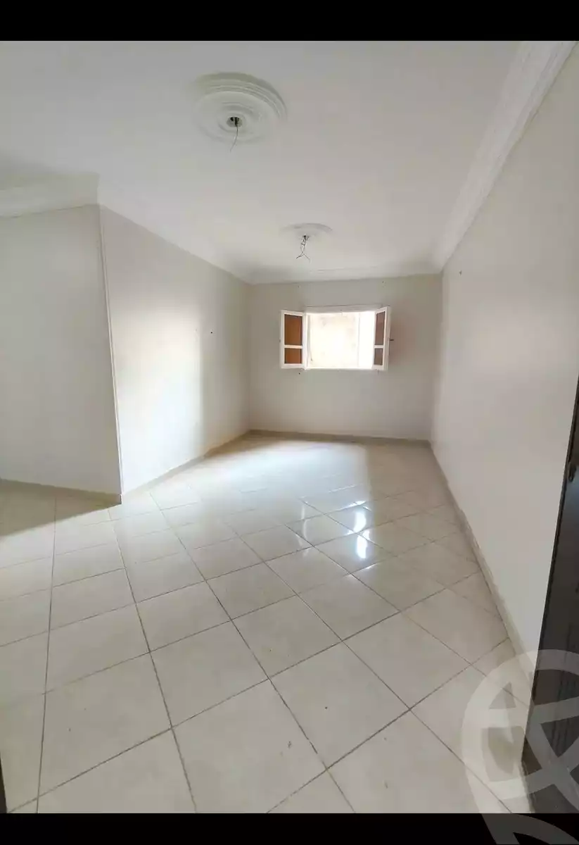 https://aqarmap.com.eg/ar/listing/6626239-for-sale-alexandria-el-asafra-l-sfr-bhry