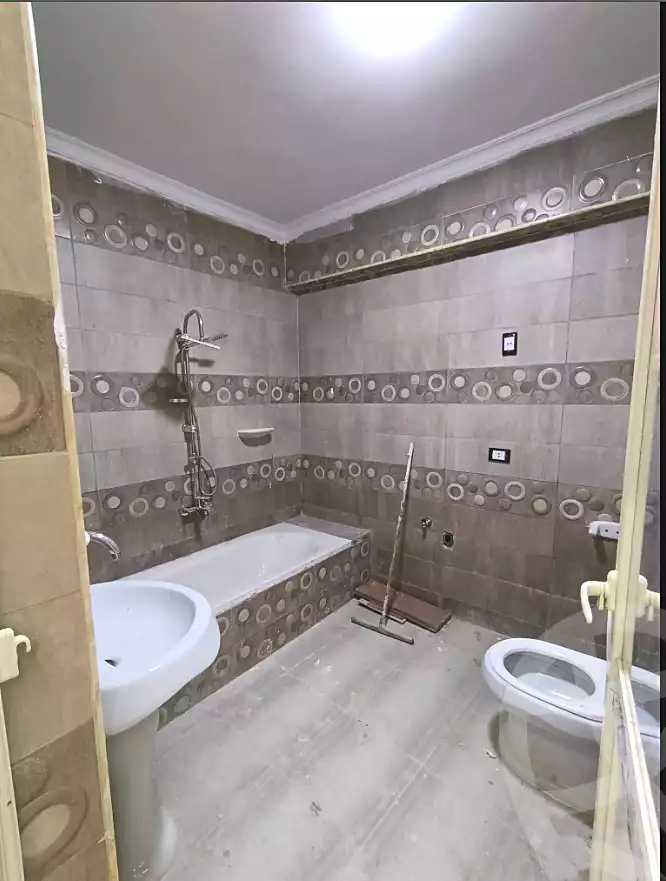 https://aqarmap.com.eg/ar/listing/6626251-for-sale-cairo-elnozha-Streettt-27