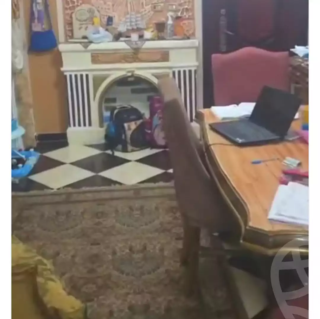 https://aqarmap.com.eg/ar/listing/6626618-for-sale-alexandria-l-jmy-bw-ywsf-el-forn-st