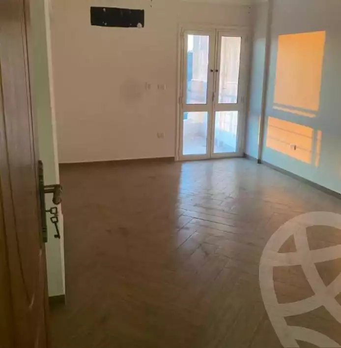 https://aqarmap.com.eg/ar/listing/6626694-for-rent-alexandria-lsywf-mostafa-kamel-st