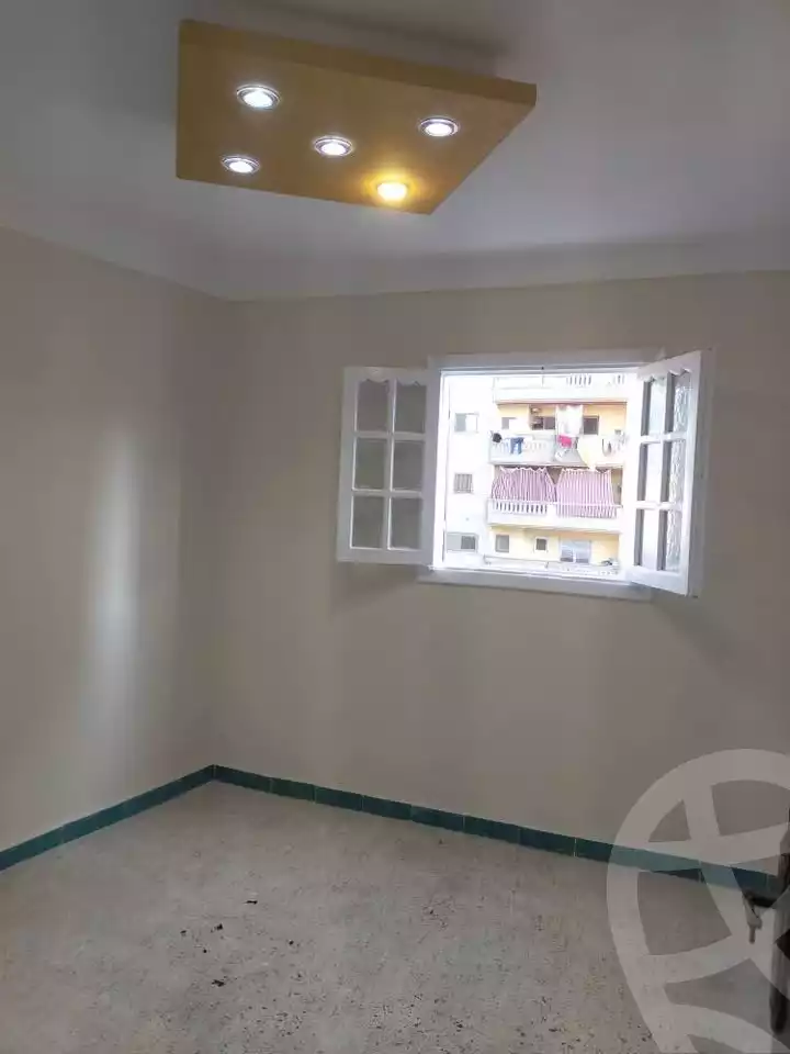 https://aqarmap.com.eg/en/listing/6627454-for-sale-alexandria-el-mandara-nabawy-al-mohandes-st