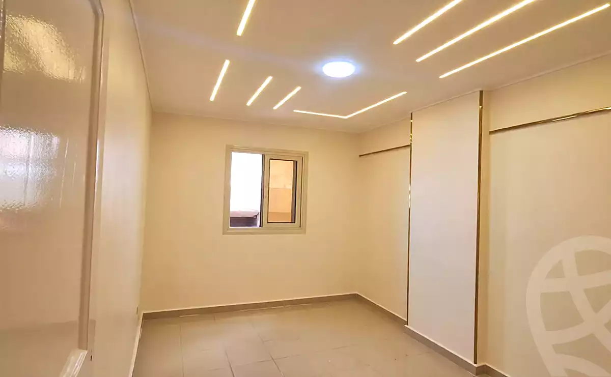 https://aqarmap.com.eg/ar/listing/6628911-for-sale-alexandria-sydy-bshr-sydy-bshr-bhry-gamal-abd-el-nasir-st