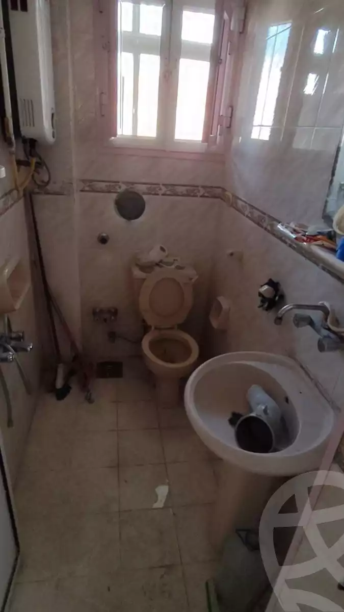 https://aqarmap.com.eg/en/listing/6628934-for-sale-alexandria-alexandria-marsa-matrouh-rd