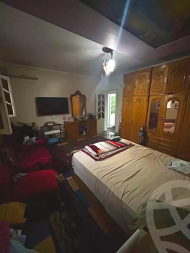 https://aqarmap.com.eg/ar/listing/6628957-for-sale-cairo-faisal-kafr-tohormos-queen-nazli-st