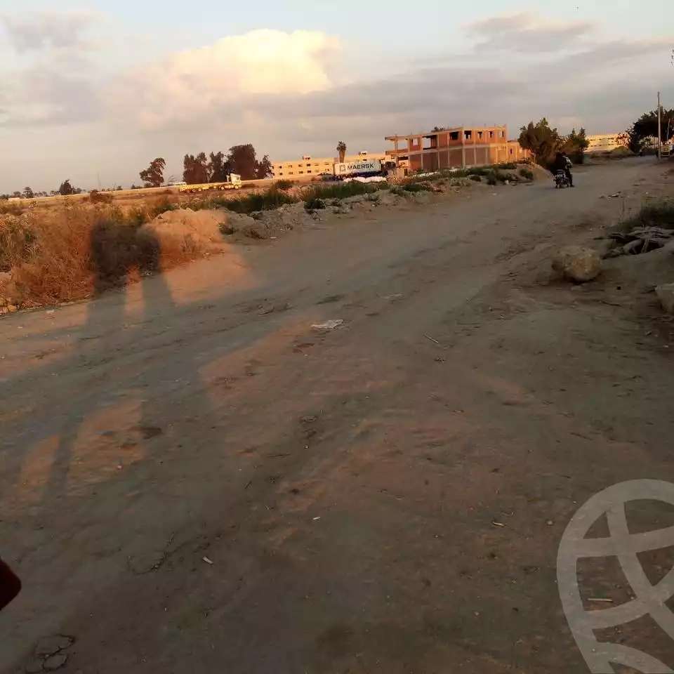 https://aqarmap.com.eg/ar/listing/6629346-for-sale-alexandria-cairo-alexandria-desert-road