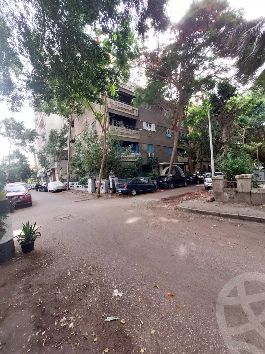 https://aqarmap.com.eg/en/listing/6629647-for-sale-cairo-manial-manial-st