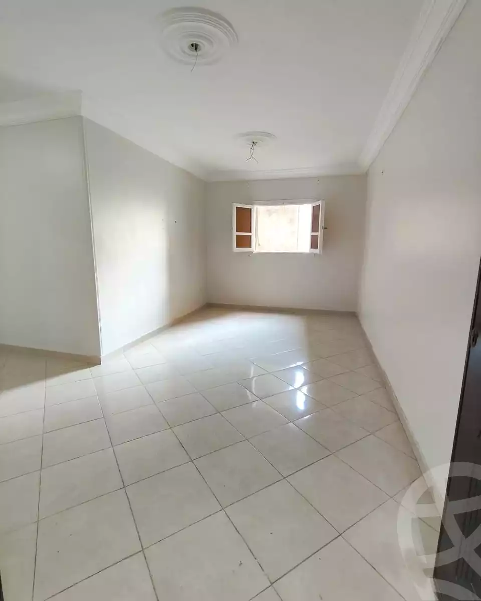 https://aqarmap.com.eg/ar/listing/6629823-for-sale-alexandria-el-asafra-l-sfr-qbly