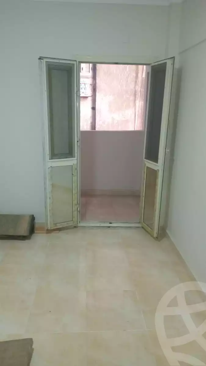 https://aqarmap.com.eg/ar/listing/6630650-for-sale-alexandria-lauran-mohammed-al-eqbal-st