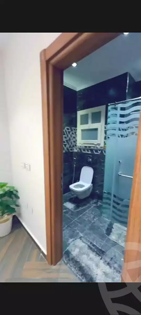https://aqarmap.com.eg/ar/listing/6631516-for-rent-cairo-el-sheikh-zayed-city-el-hay-el-thaleth-ashaer