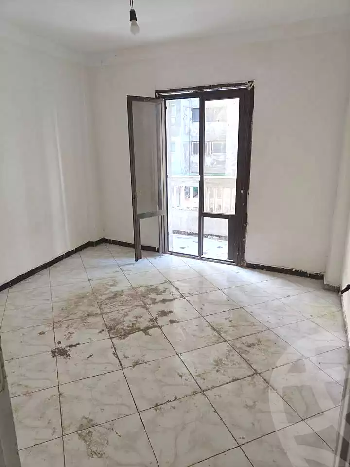 https://aqarmap.com.eg/en/listing/6631884-for-sale-alexandria-sydy-bshr-sydy-bshr-bhry-shr-khld-bn-lwlyd