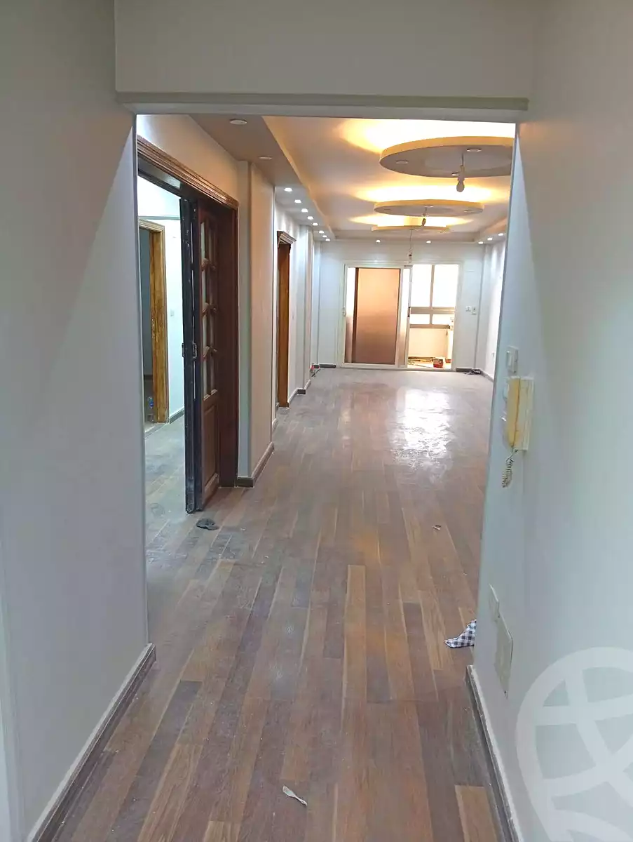 https://aqarmap.com.eg/en/listing/6633037-for-sale-cairo-helwan-helwan-el-sharkeya-ryad-pasha-st