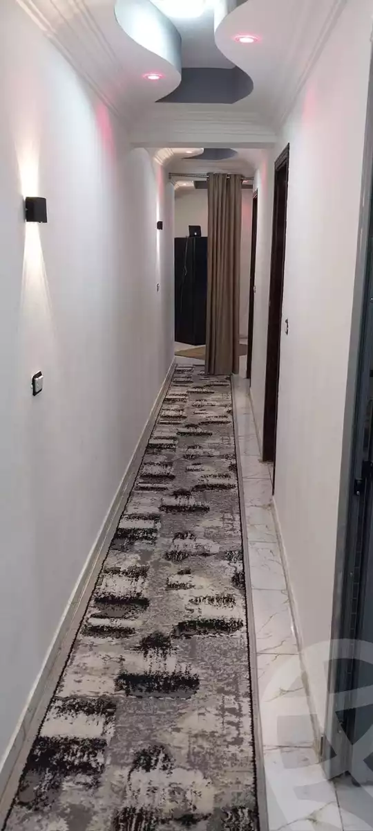 https://aqarmap.com.eg/ar/listing/6633204-for-sale-cairo-ain-shams-ain-shams-el-sharkia-el-zahraa-st