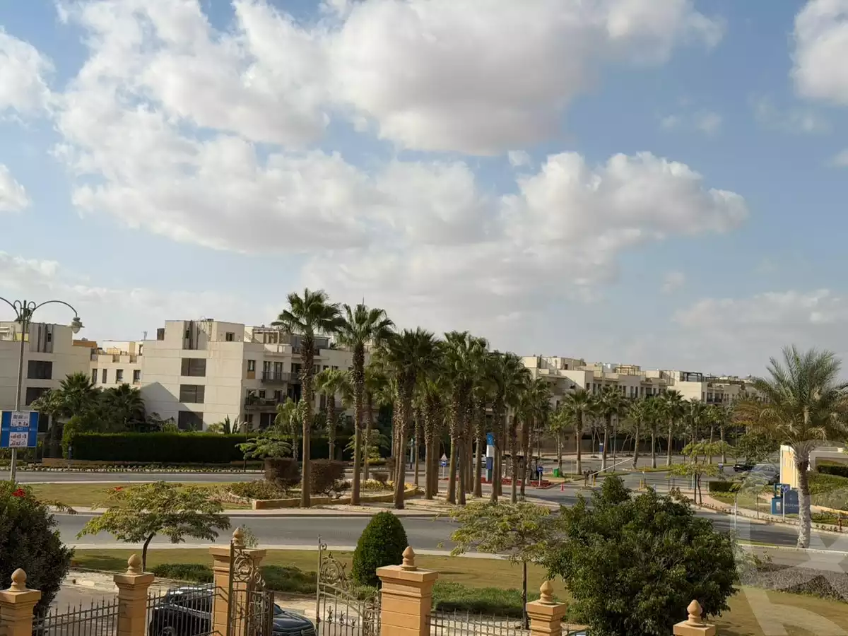 https://aqarmap.com.eg/ar/listing/6633923-for-sale-cairo-el-sheikh-zayed-city-compounds-beverly-hills